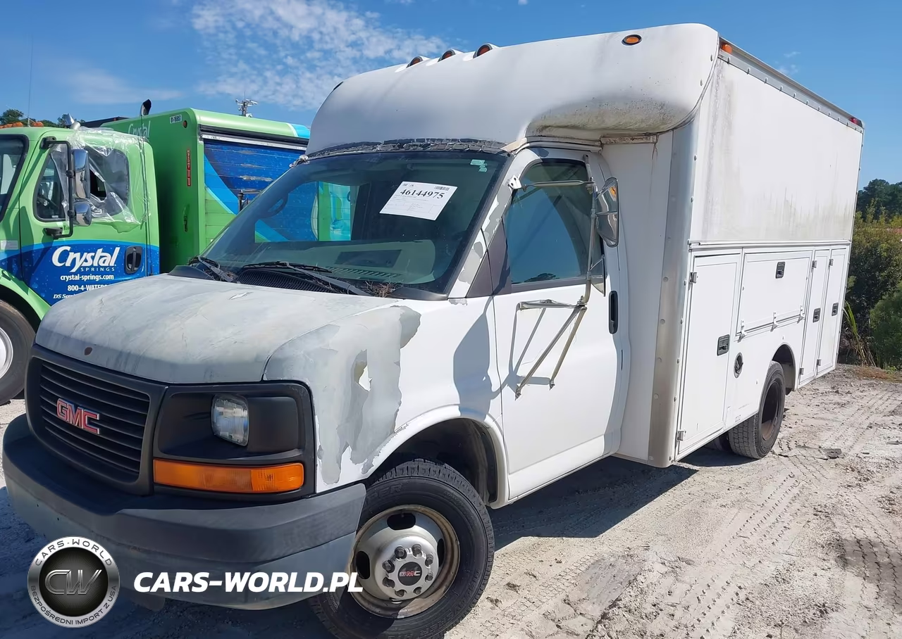 2005 GMC Savana Cutaway Standard W-C7L-C7N VIN:1GDJG31U751180268 - 2