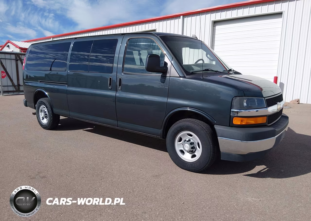 2017 Chevrolet Express 3500 Lt VIN:1GAZGPFG5H1293926 - 1
