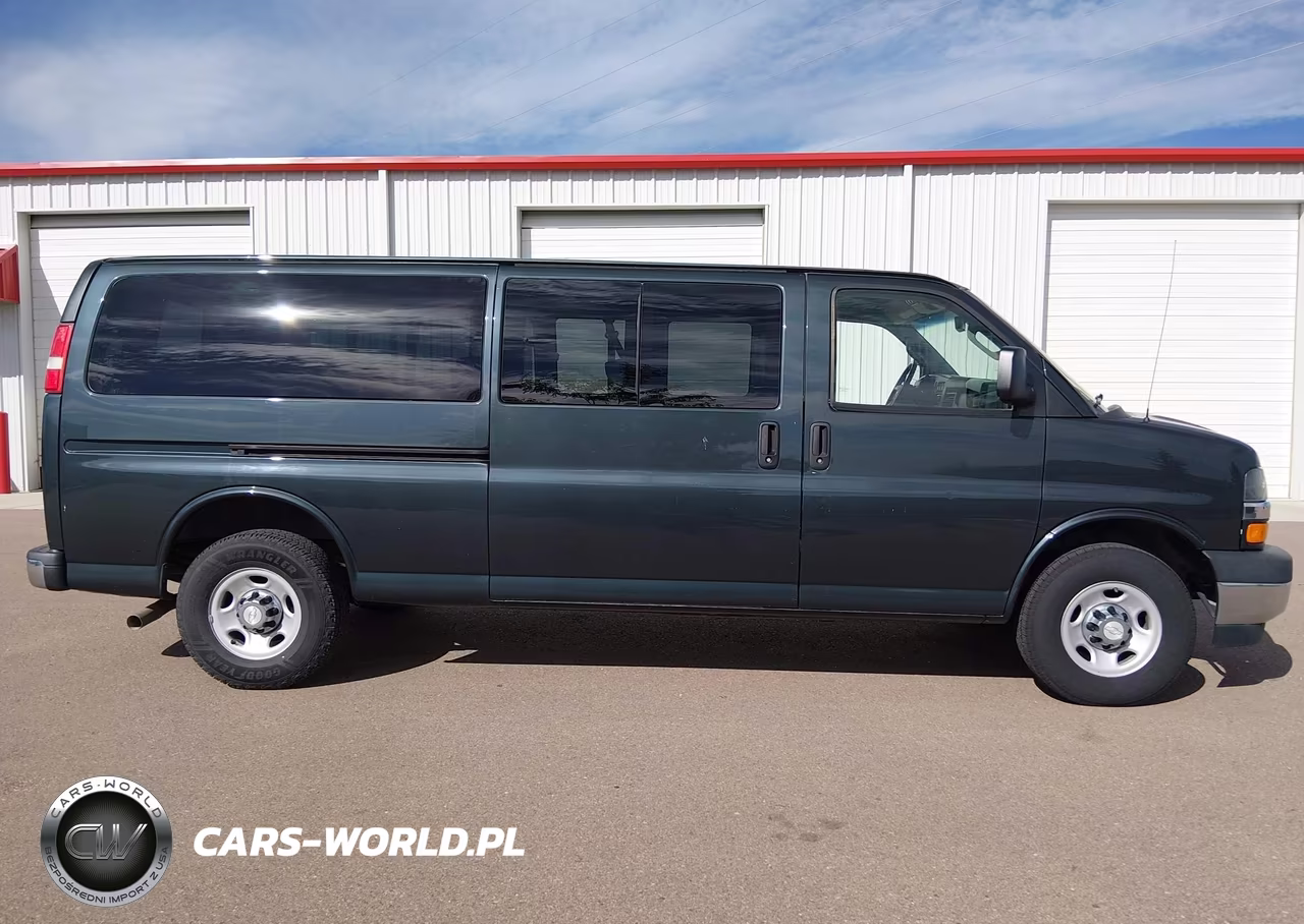 2017 Chevrolet Express 3500 Lt VIN:1GAZGPFG5H1293926 - 18