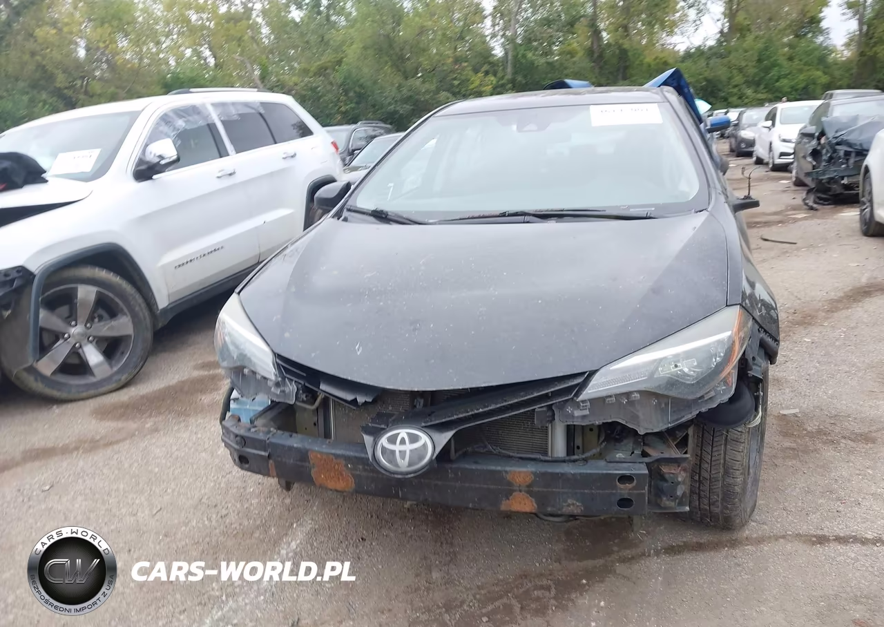2019 Toyota Corolla Le VIN:5YFBURHE3KP935958 - 13