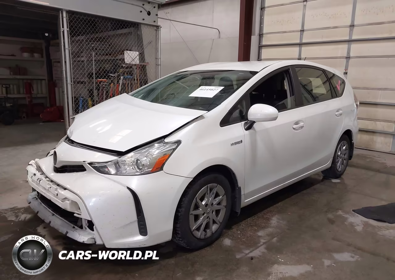 2015 Toyota Prius V Two VIN:JTDZN3EU5FJ026800 - 2