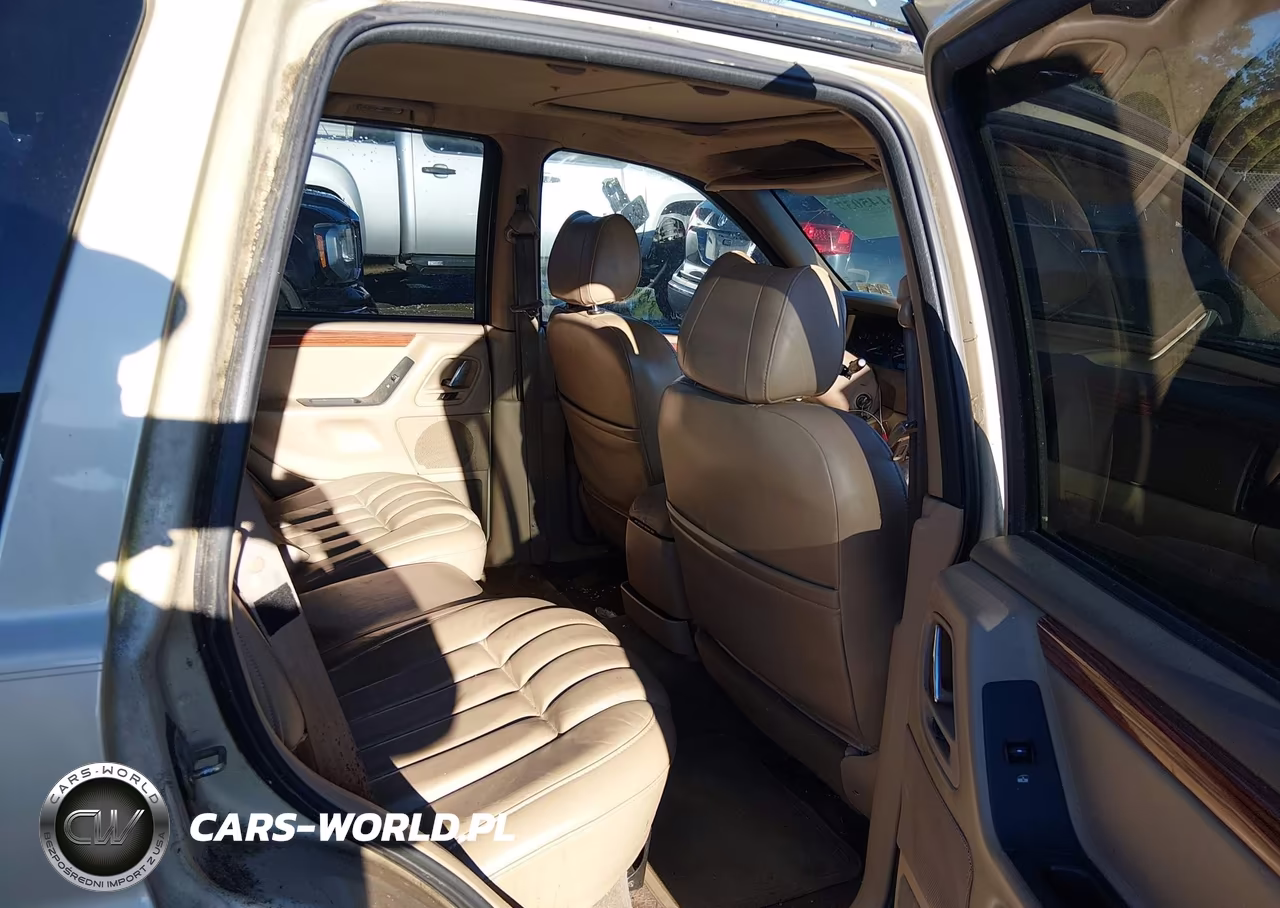 1999 Jeep Grand Cherokee Limited VIN:1J4GW68S3XC726136 - 8
