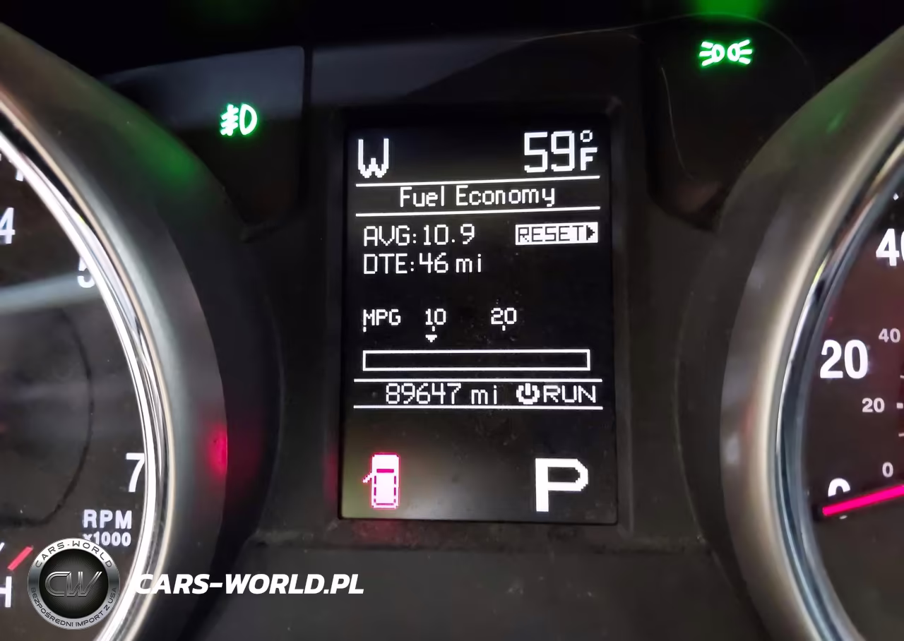 2012 Jeep Grand Cherokee Laredo VIN:1C4RJFAT0CC260708 - 7