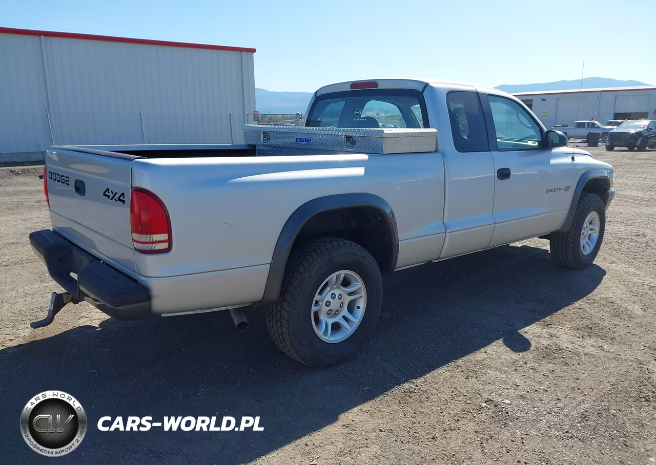 2002 Dodge Dakota VIN:1B7GG12XX2S600655 - 4