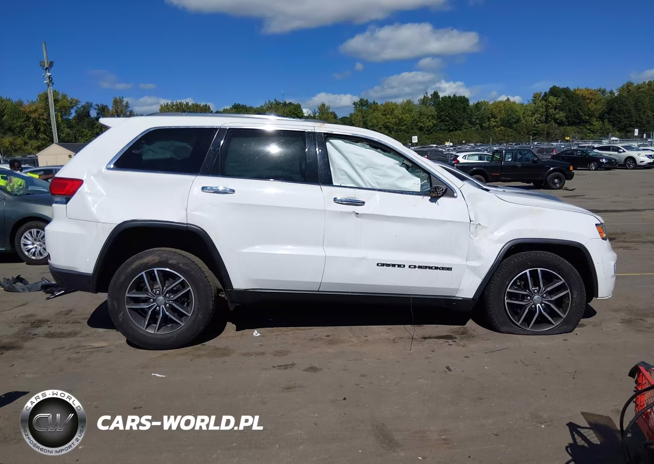 2018 Jeep Grand Cherokee Limited 4X4 VIN:1C4RJFBG1JC440777 - 14