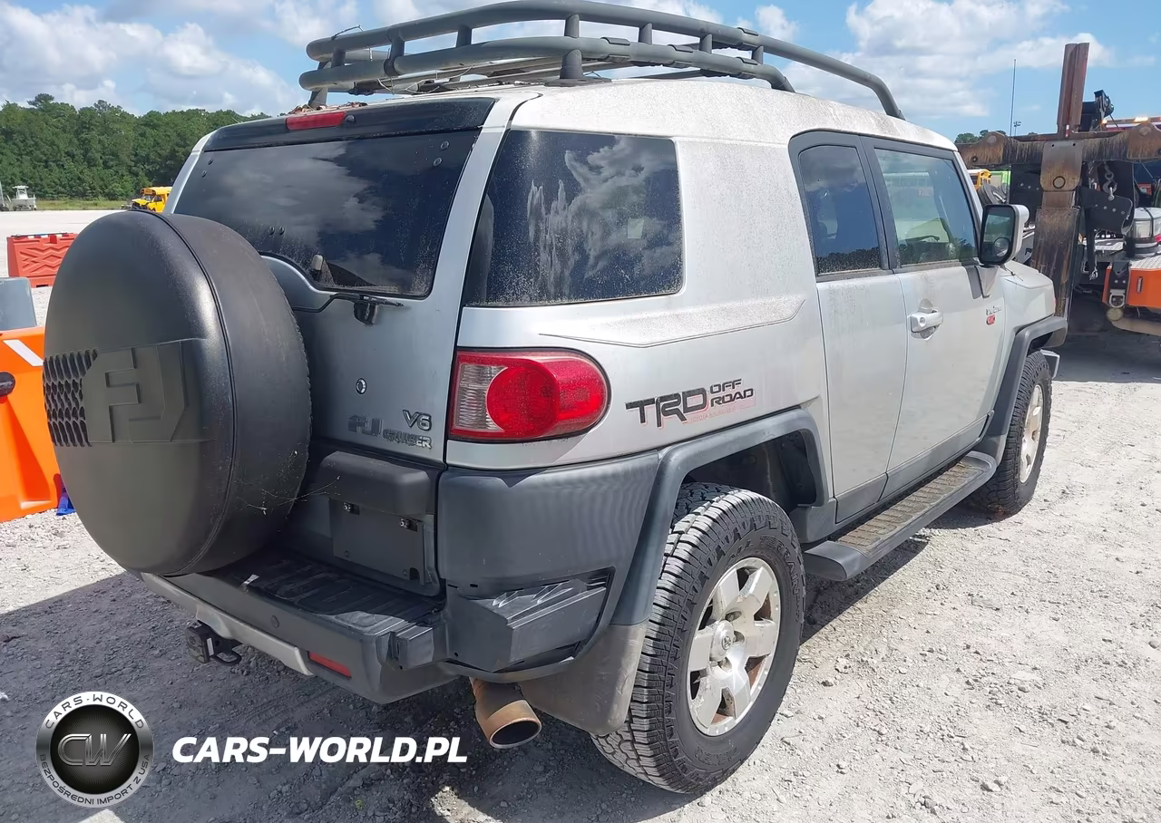 2007 Toyota Fj Cruiser VIN:JTEBU11F170017367 - 4