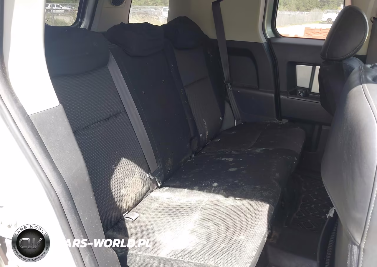 2007 Toyota Fj Cruiser VIN:JTEBU11F170017367 - 8