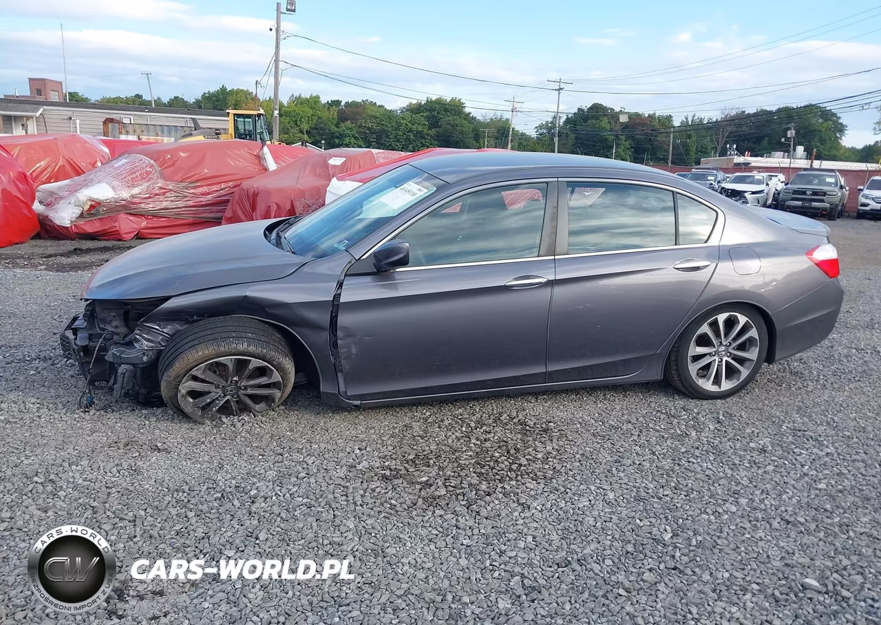 2015 Honda Accord Sport VIN:1HGCR2F5XFA222745 - 14