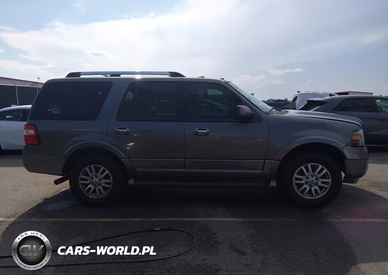 2014 Ford Expedition Limited VIN:1FMJU2A56EEF23852 - 13