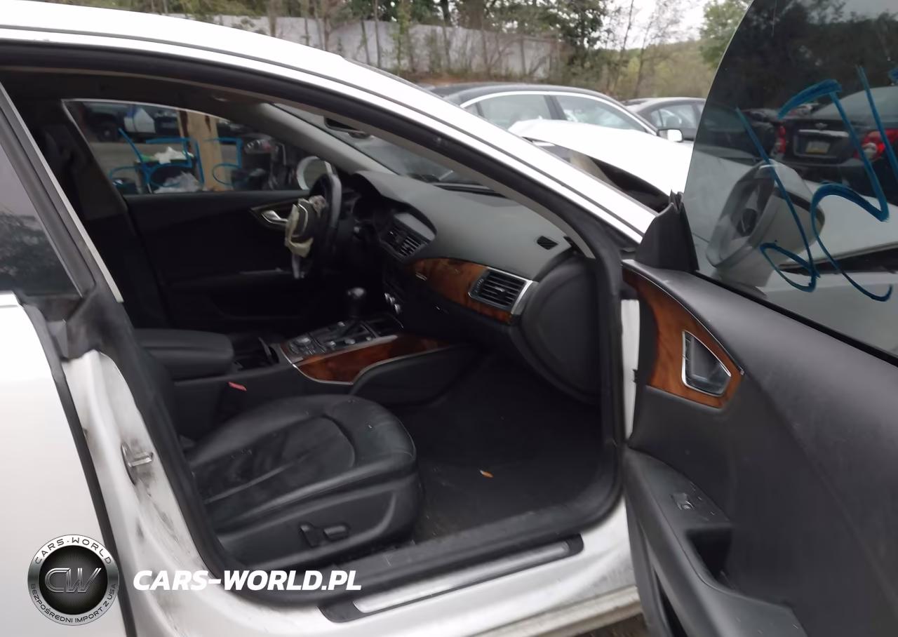 2012 Audi A7 Premium VIN:WAUSGBFC1CN023194 - 5
