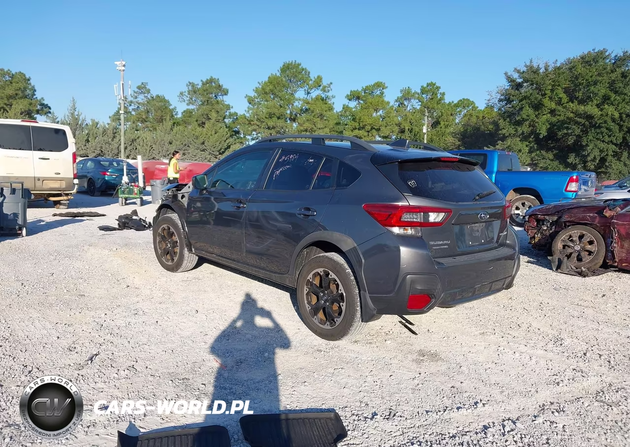 2021 Subaru Crosstrek Premium VIN:JF2GTAEC3M8254678 - 3