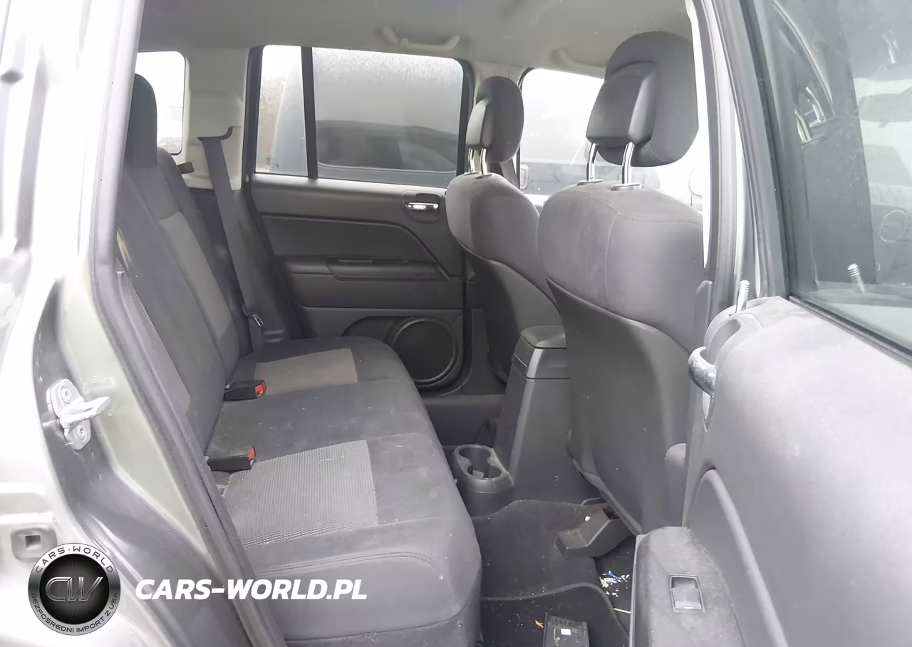 2011 Jeep Compass VIN:1J4NF1FB9BD243945 - 8