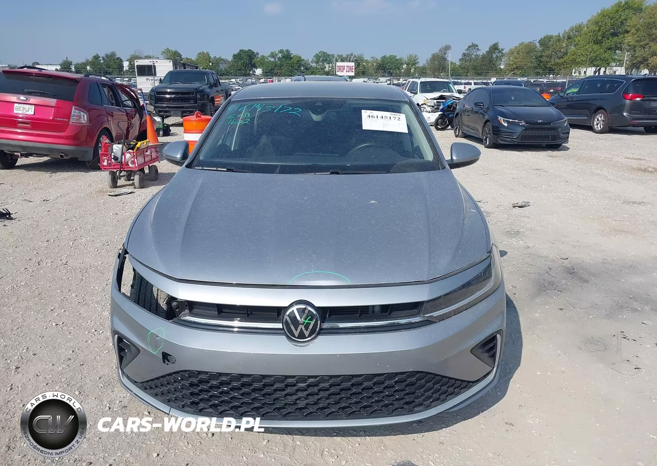 2025 Volkswagen Jetta 1.5T S VIN:3VW5X7BU2SM024761 - 13