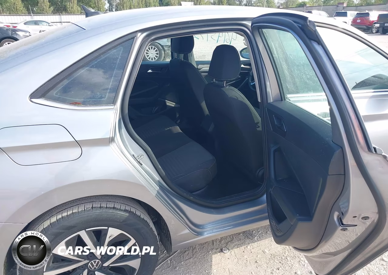 2025 Volkswagen Jetta 1.5T S VIN:3VW5X7BU2SM024761 - 8