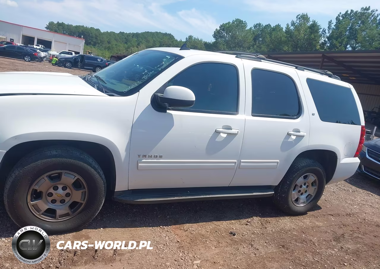 2012 Chevrolet Tahoe Lt VIN:1GNSCBE05CR206183 - 14