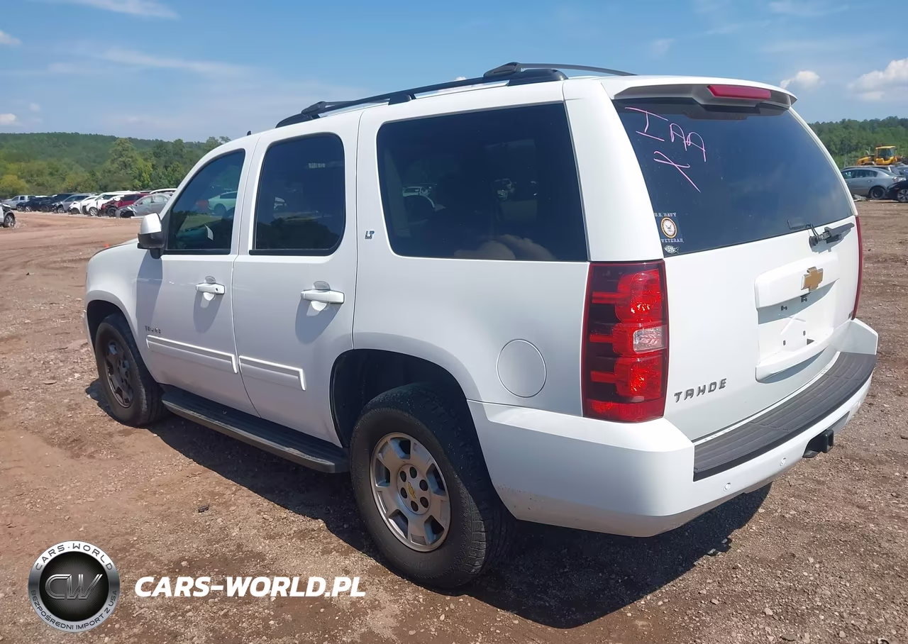 2012 Chevrolet Tahoe Lt VIN:1GNSCBE05CR206183 - 3