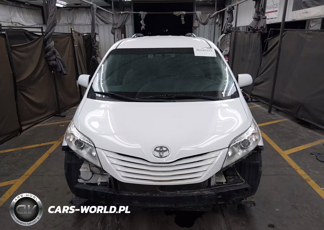 2017 Toyota Sienna Le 8 Passenger VIN:5TDKZ3DC4HS855460 - 13