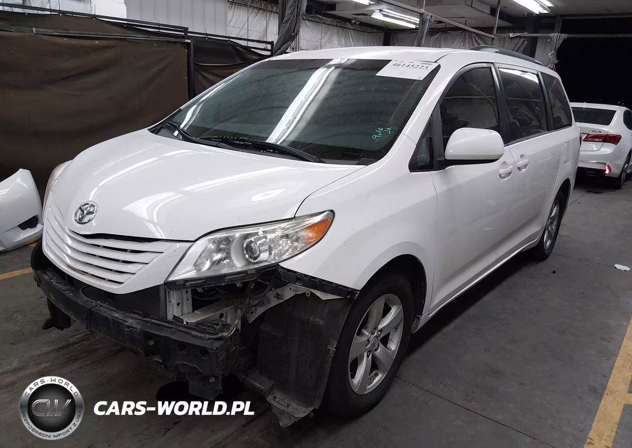2017 Toyota Sienna Le 8 Passenger VIN:5TDKZ3DC4HS855460 - 2