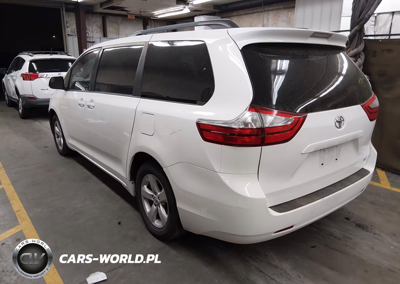 2017 Toyota Sienna Le 8 Passenger VIN:5TDKZ3DC4HS855460 - 3