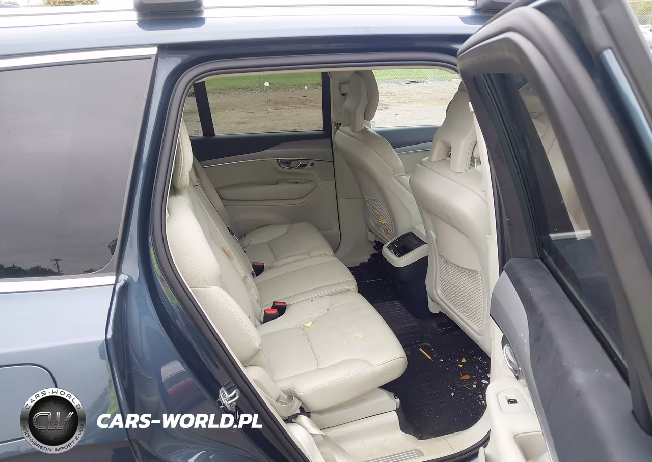 2022 Volvo Xc90 T5 Momentum 7 Passenger VIN:YV4102PK8N1807825 - 8