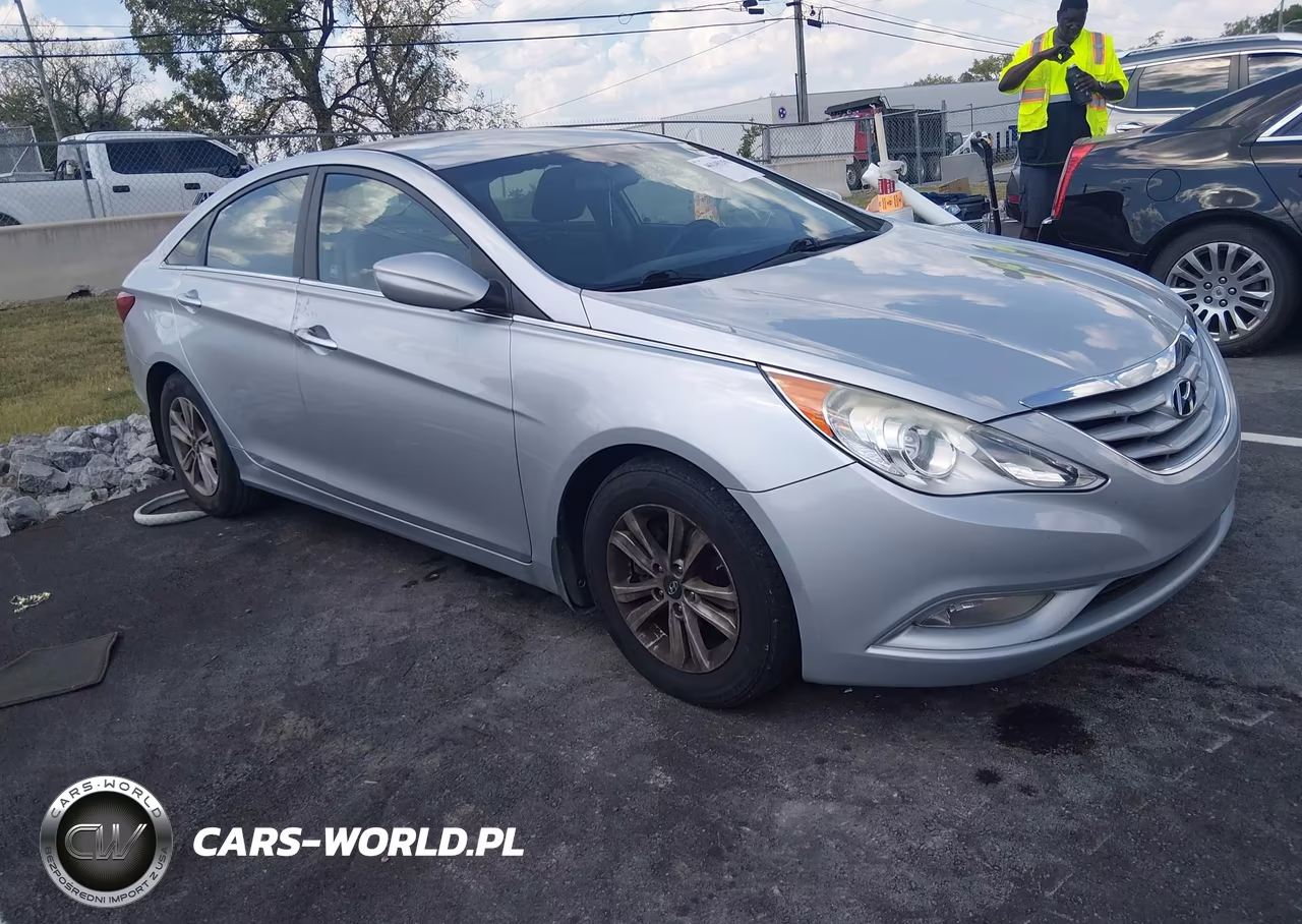 2013 Hyundai Sonata Gls