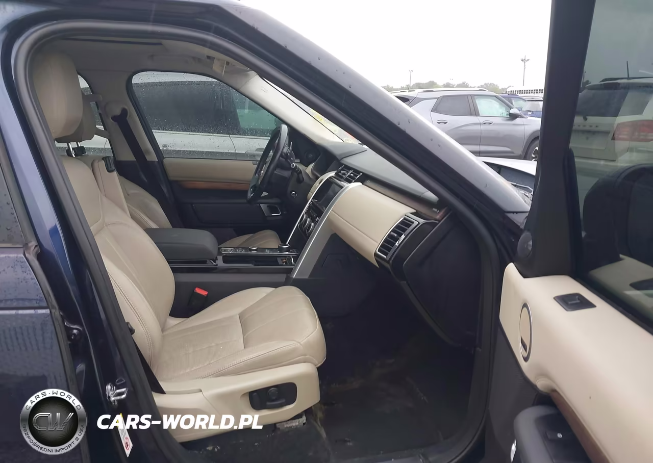 2018 Land Rover Discovery Hse VIN:SALRR2RV2JA063693 - 5