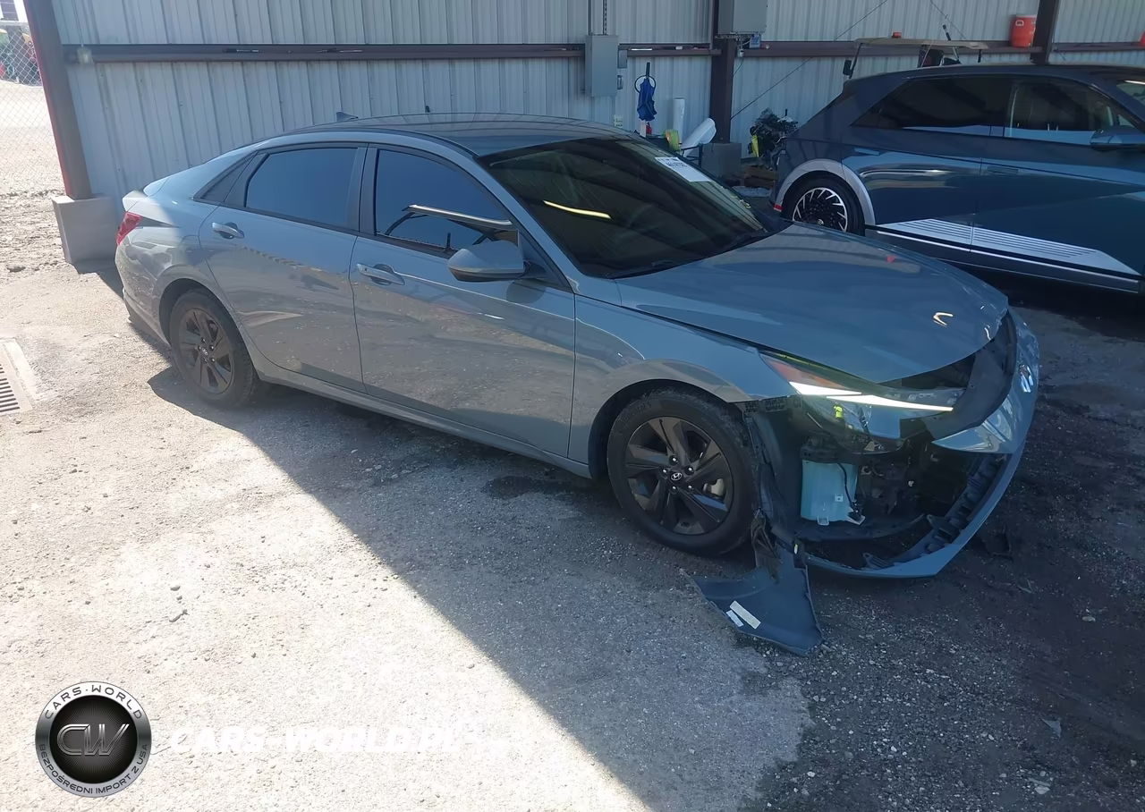 2022 Hyundai Elantra Sel – zdjęcie 1 z 16