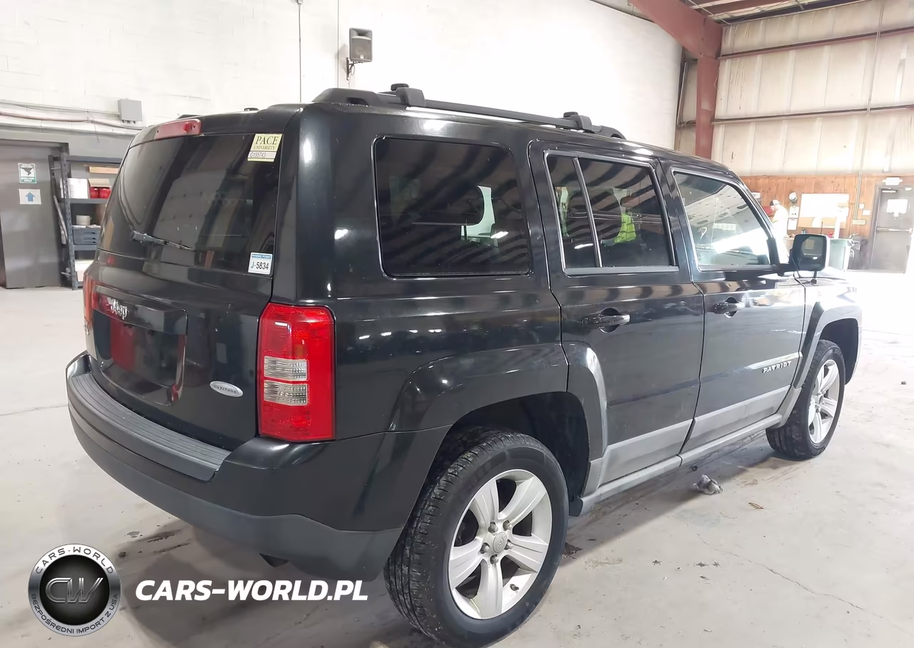 2011 Jeep Patriot Sport VIN:1J4NF1GB1BD119294 - 4