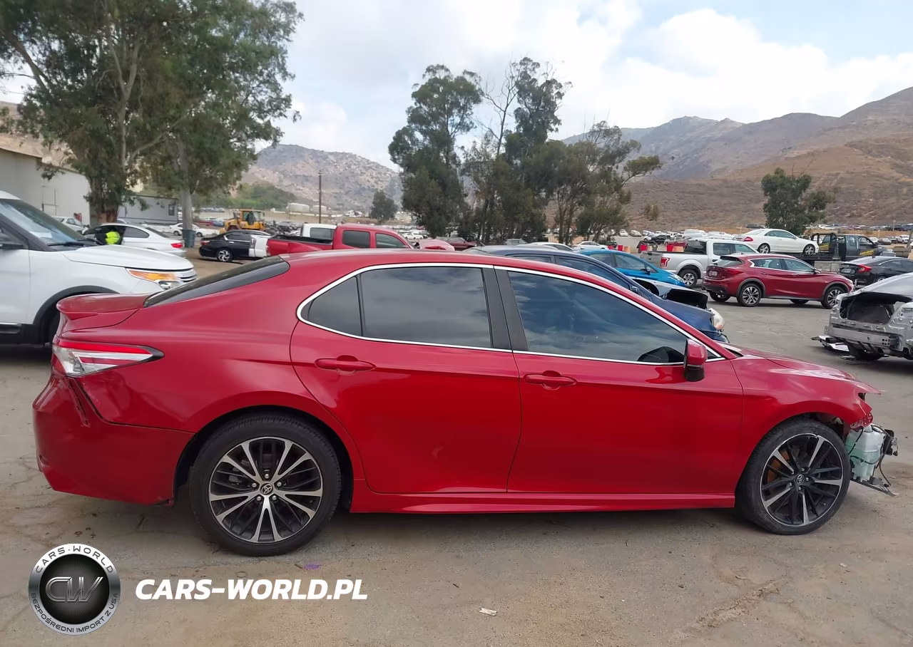 2020 Toyota Camry Se VIN:4T1G11AK9LU361916 - 14