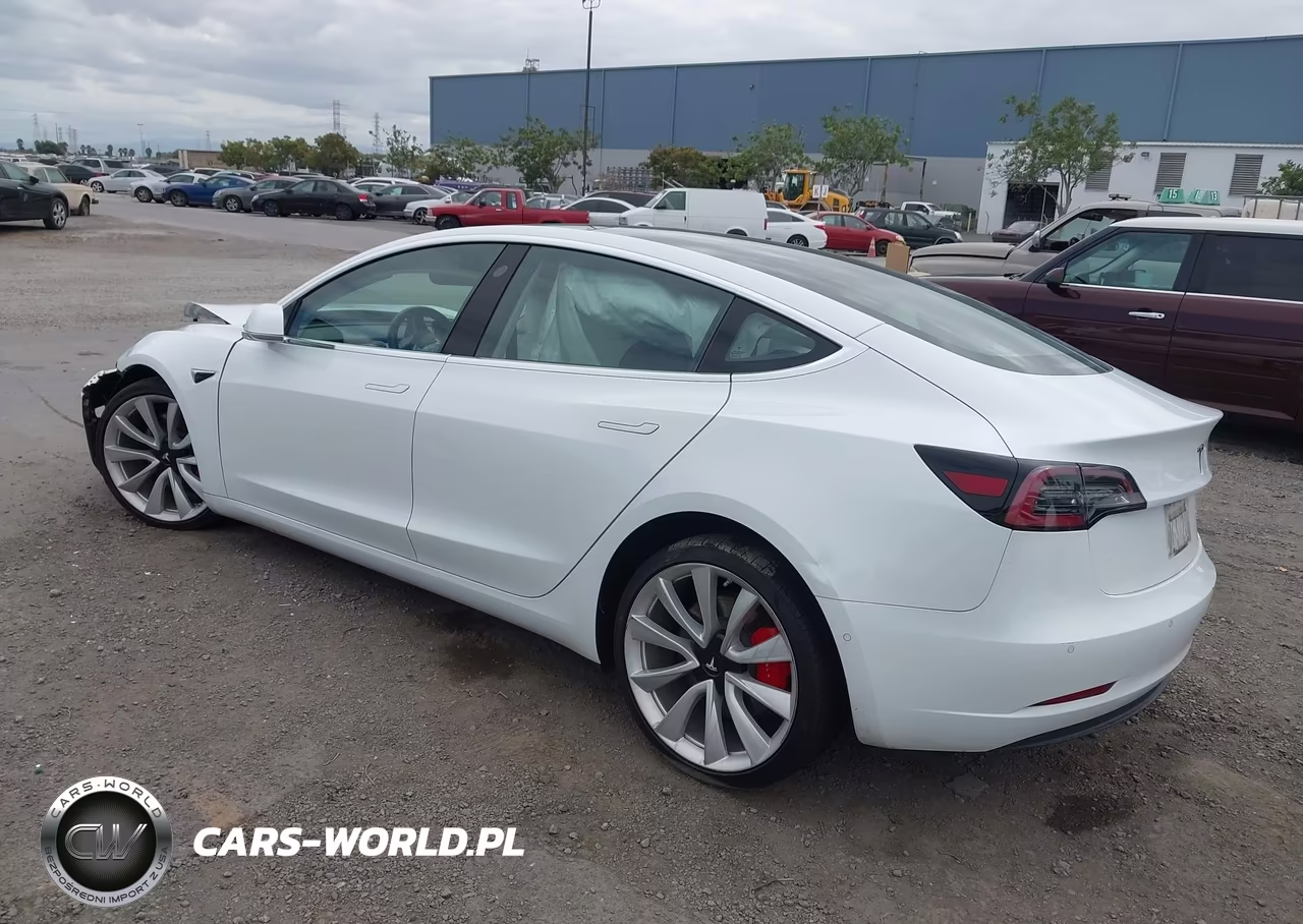 2018 Tesla Model 3 Long Range-Performance VIN:5YJ3E1EB2JF081357 - 3