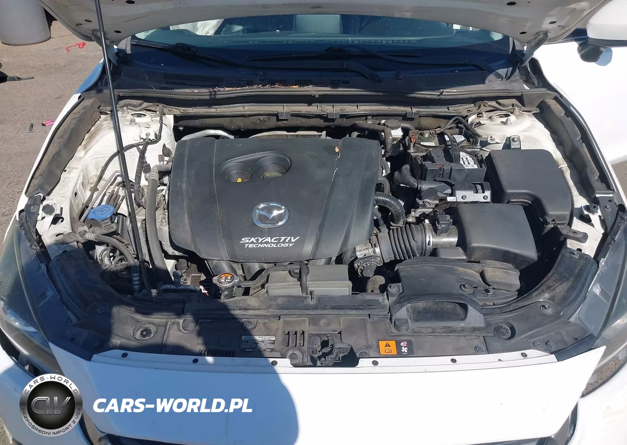 2018 Mazda Mazda3 Touring VIN:3MZBN1L37JM180241 - 10