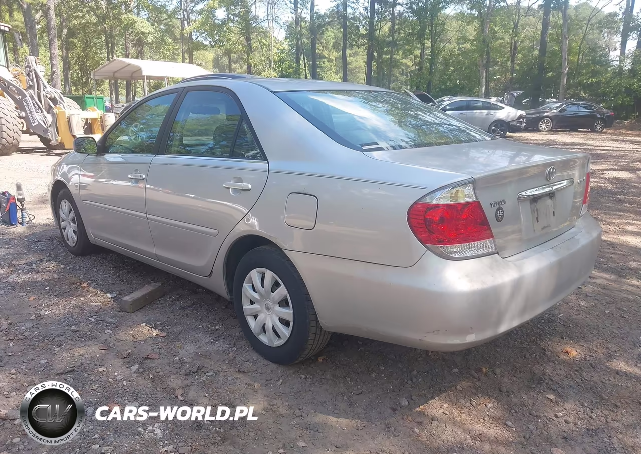 2005 Toyota Camry Std VIN:4T1BE32K95U053673 - 3