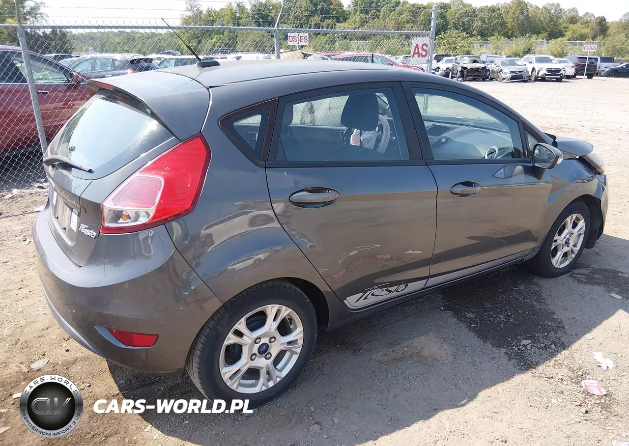 2016 Ford Fiesta Se VIN:3FADP4EJ1GM133322 - 4