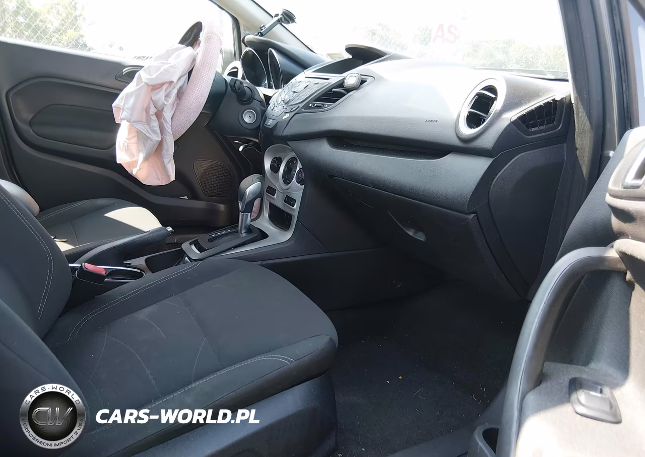 2016 Ford Fiesta Se VIN:3FADP4EJ1GM133322 - 5