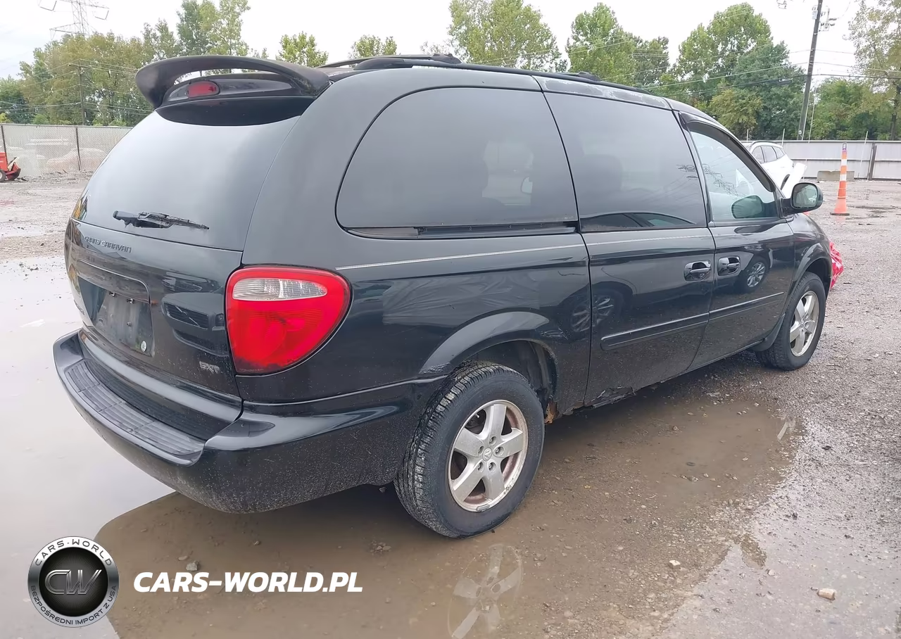 2007 Dodge Grand Caravan Sxt VIN:2D4GP44LX7R277831 - 4