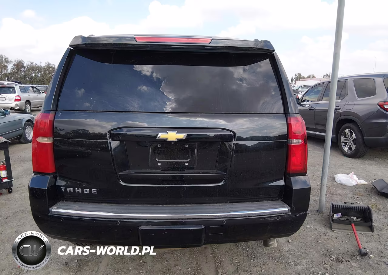 2015 Chevrolet Tahoe Ltz VIN:1GNSKCKC8FR623583 - 16