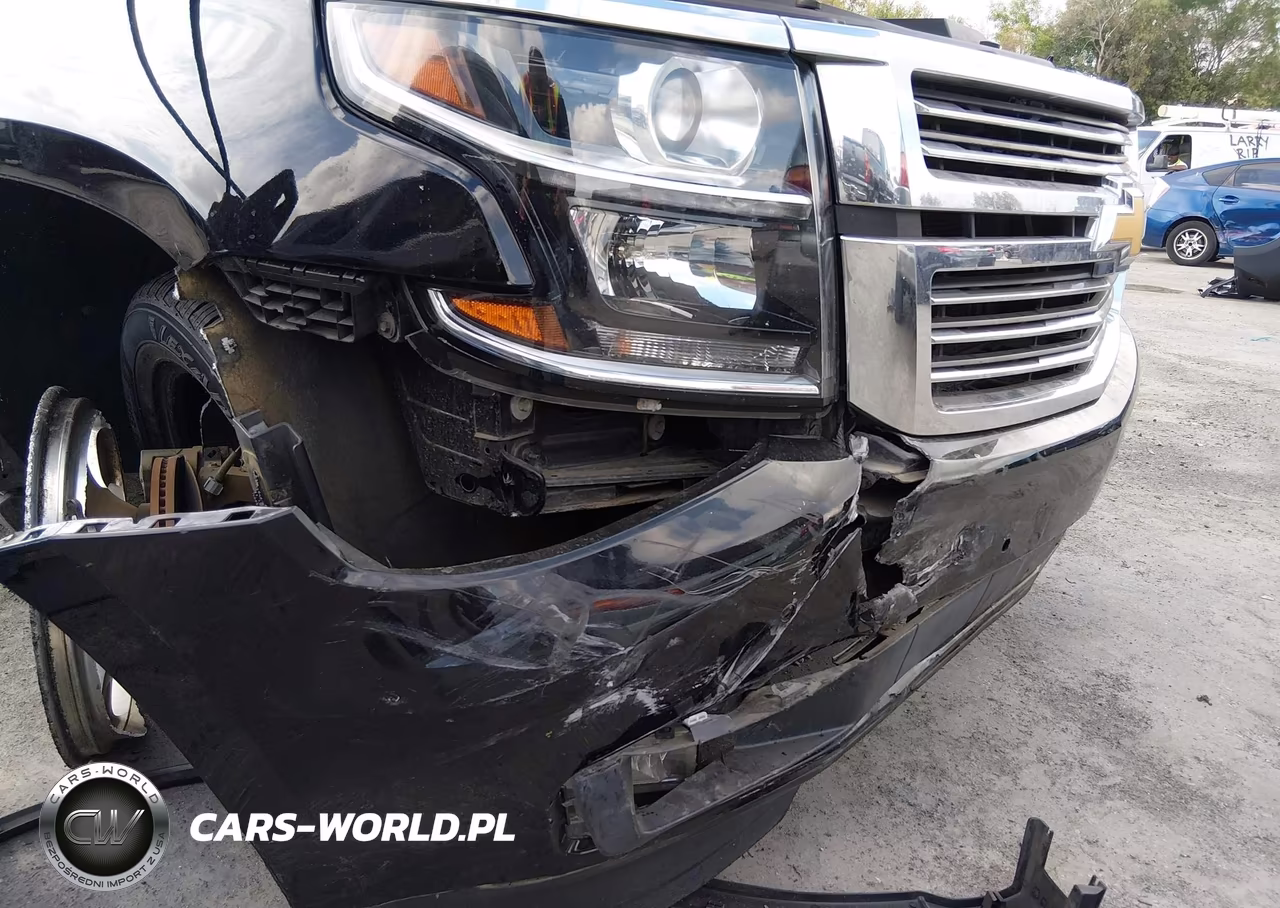 2015 Chevrolet Tahoe Ltz VIN:1GNSKCKC8FR623583 - 6