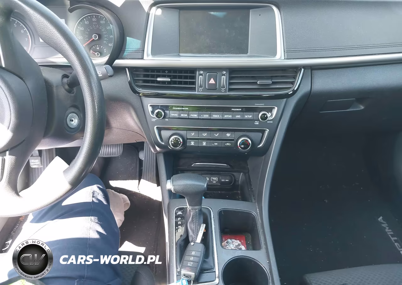 2018 Kia Optima Lx VIN:5XXGT4L32JG252402 - 11