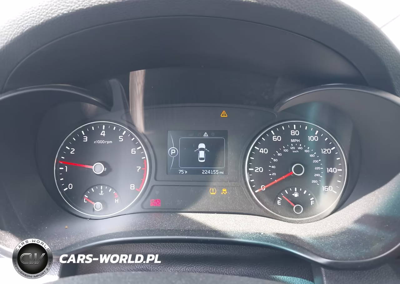 2018 Kia Optima Lx VIN:5XXGT4L32JG252402 - 15
