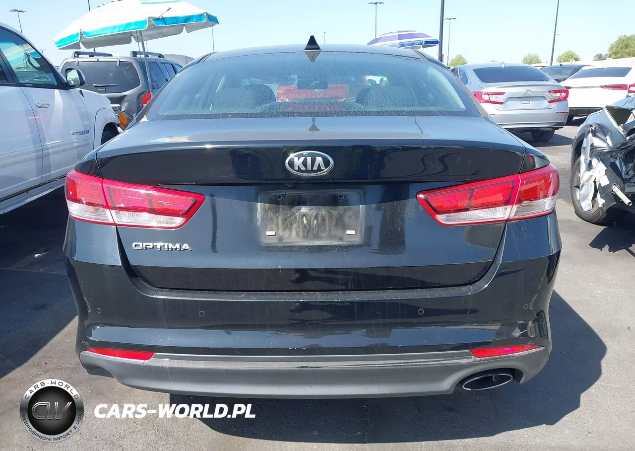 2018 Kia Optima Lx VIN:5XXGT4L32JG252402 - 16