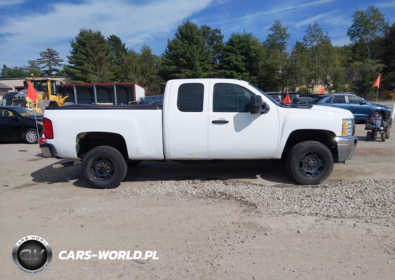 2011 Chevrolet Silverado 2500Hd Work Truck VIN:1GC2KVCG6BZ450288 - 13