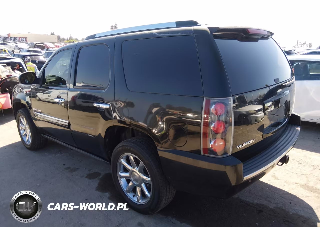 2007 GMC Yukon Denali VIN:1GKFK63837J316932 - 3