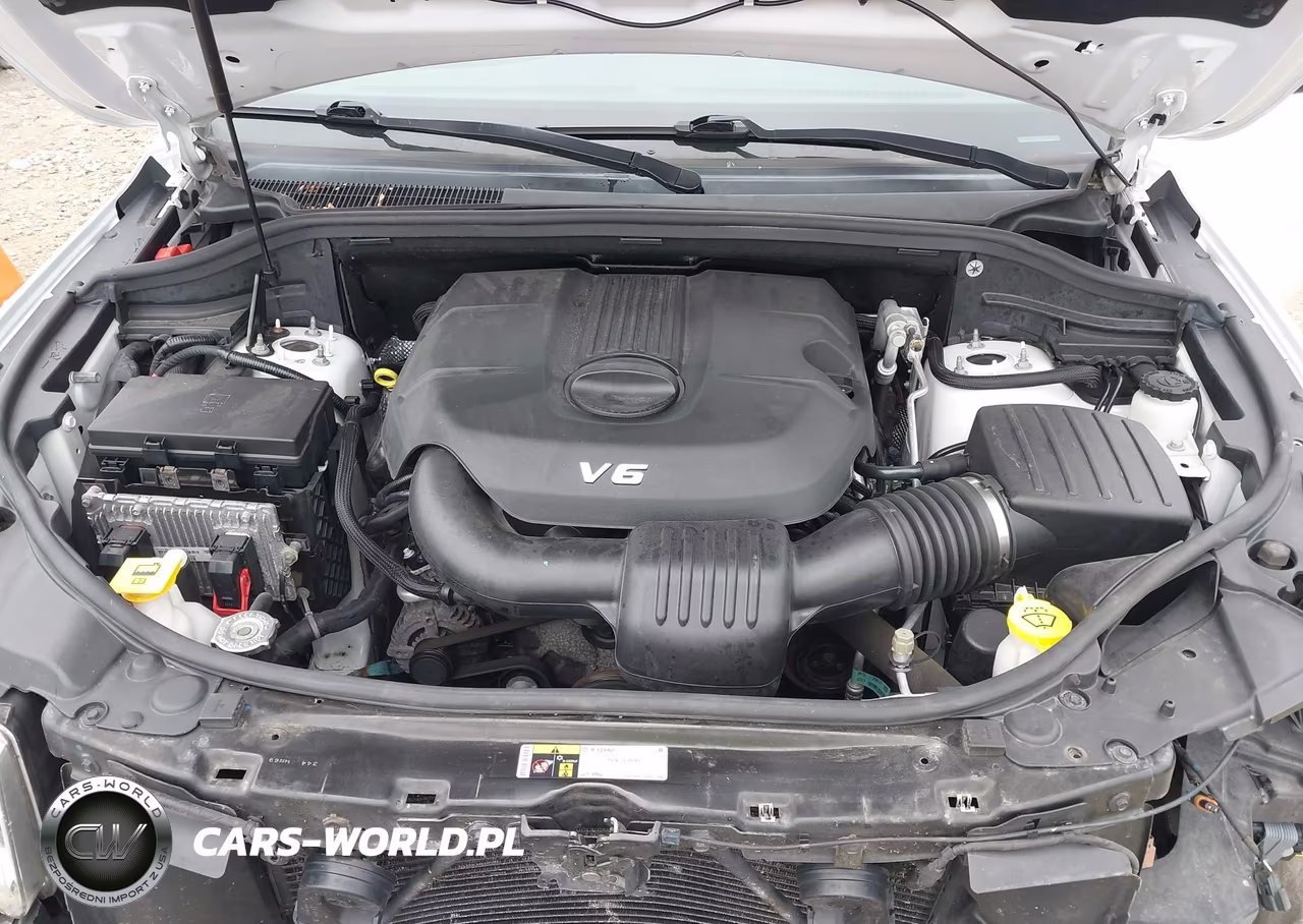 2015 Jeep Grand Cherokee Laredo VIN:1C4RJFAG8FC235031 - 10