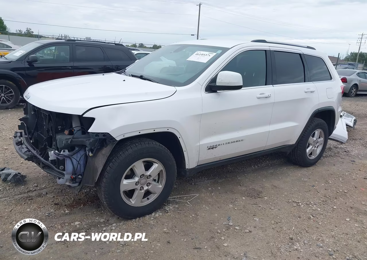 2015 Jeep Grand Cherokee Laredo VIN:1C4RJFAG8FC235031 - 2