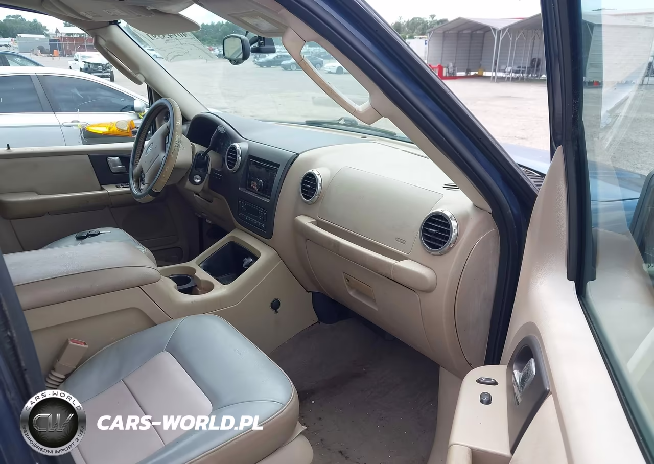 2004 Ford Expedition Eddie Bauer VIN:1FMRU17W74LA59929 - 5