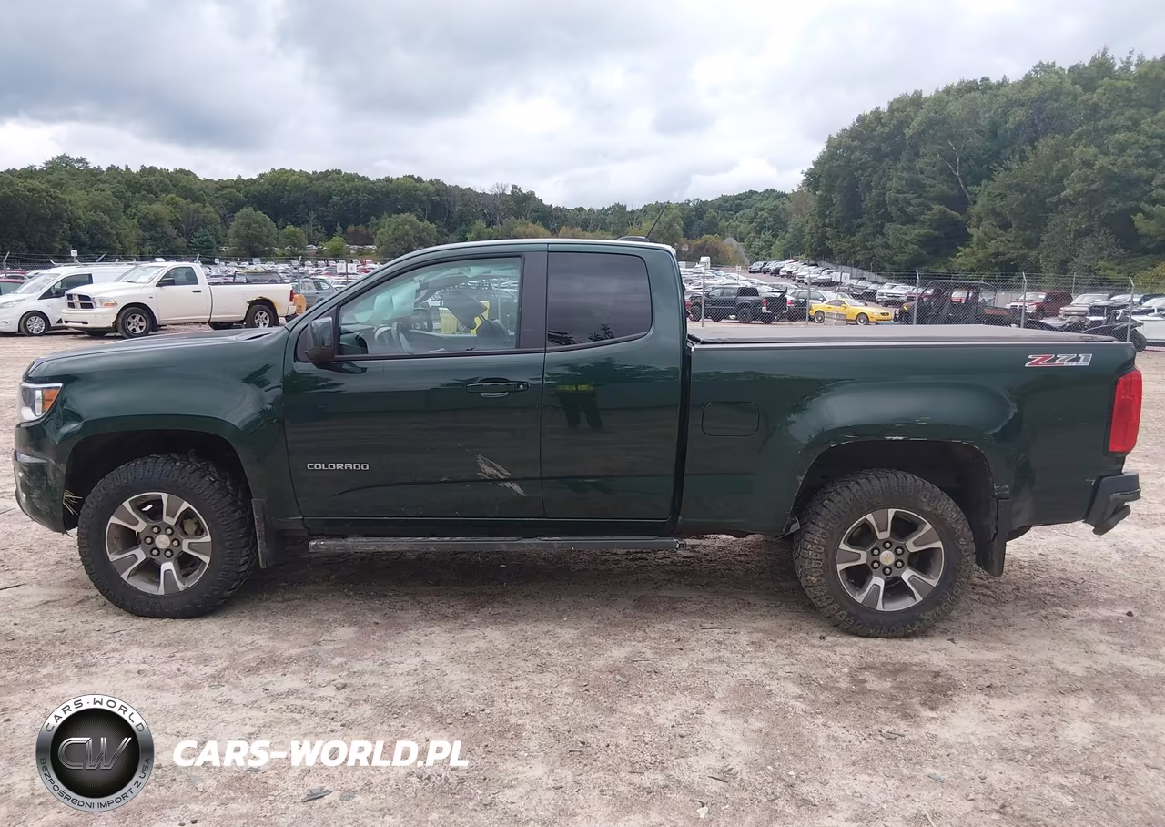 2015 Chevrolet Colorado Z71 VIN:1GCHTCE37F1237103 - 15