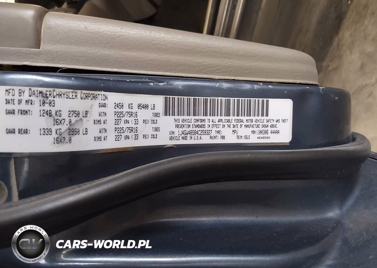 2004 Jeep Grand Cherokee Laredo VIN:1J4GW48S84C259327 - 9