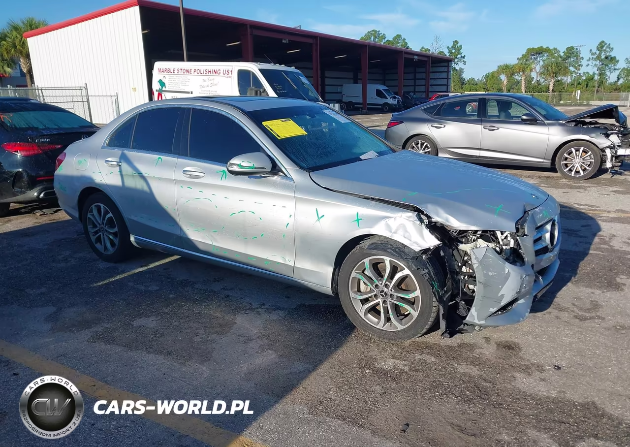 2018 Mercedes-Benz C 300 4Matic