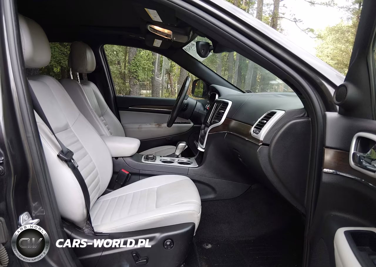 2018 Jeep Grand Cherokee Sterling Edition 4X4 VIN:1C4RJFBT8JC140246 - 5