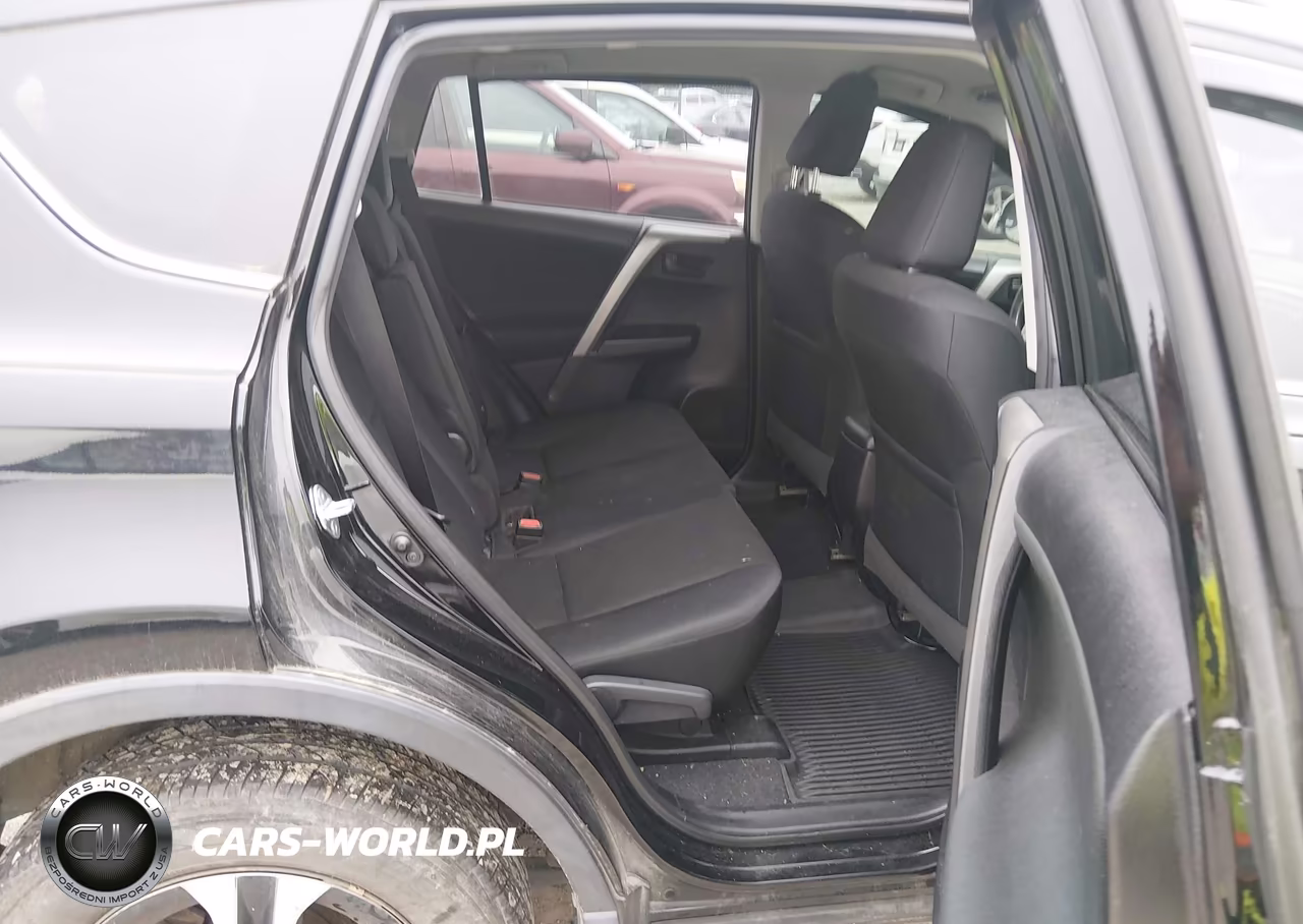2017 Toyota Rav4 Le VIN:2T3BFREV0HW646047 - 8